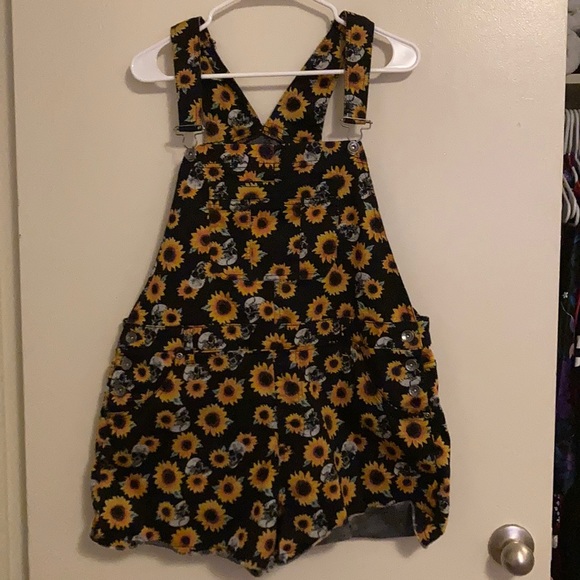 Hot Topic Pants - Overalls